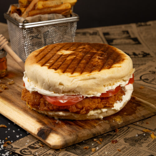 gros burgers maison sucré/salé sur marseille en livraison.Burgers sucré et salé. viande halal ou pas halal. boissons fraîches et frites maison