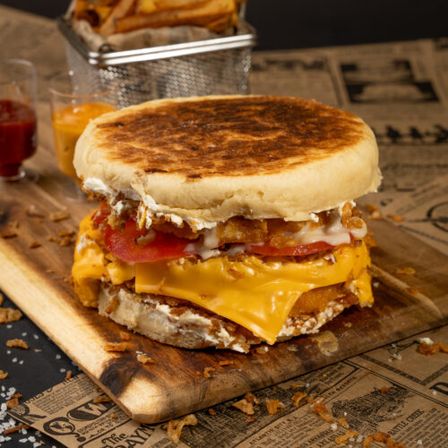 petits et gros burgers maison paninis sur marseille en livraison. viande halal ou pas halal. boissons fraîches et frites maison
